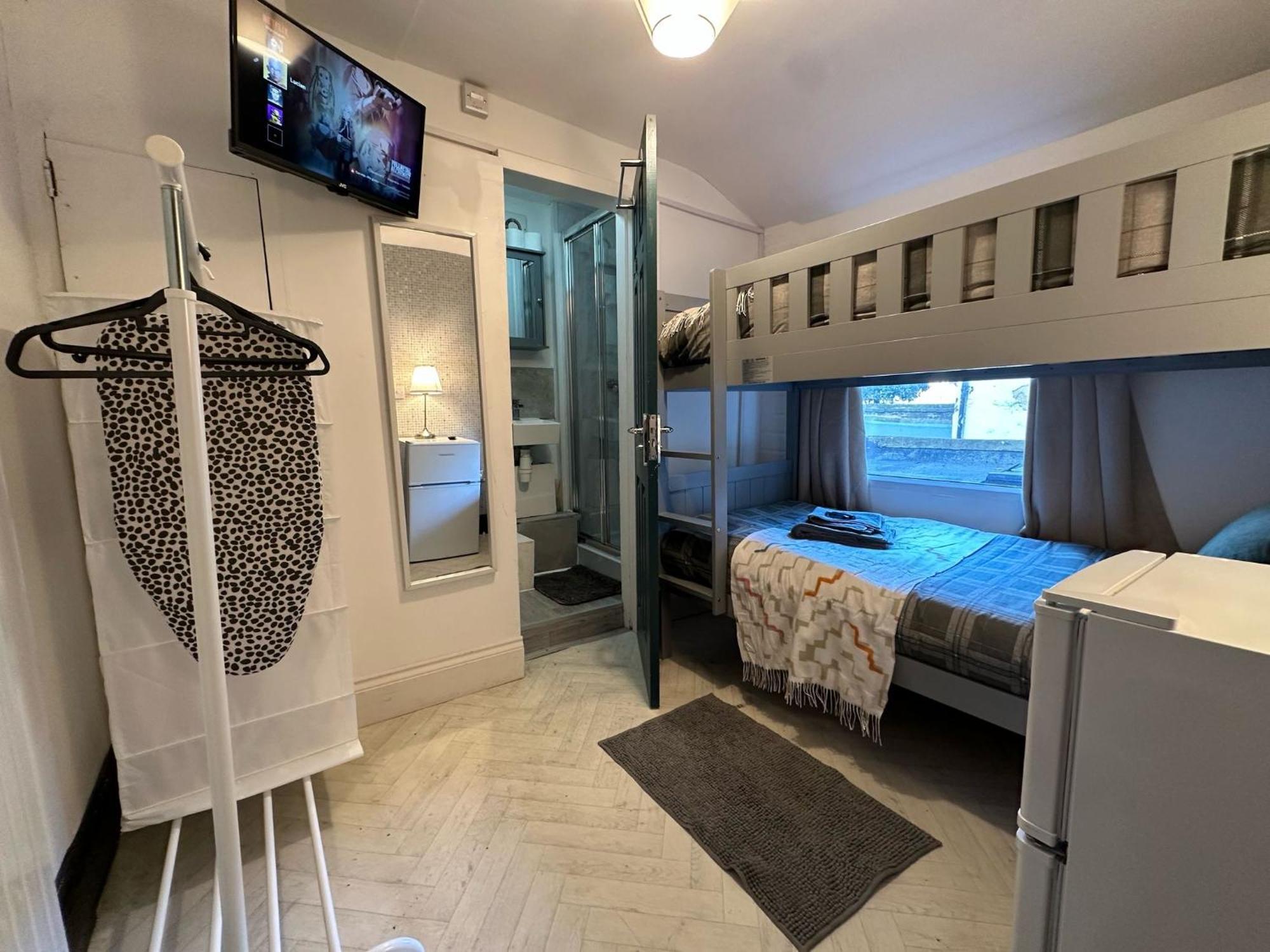 10 Minutes To Central London Vaux Екстер'єр фото