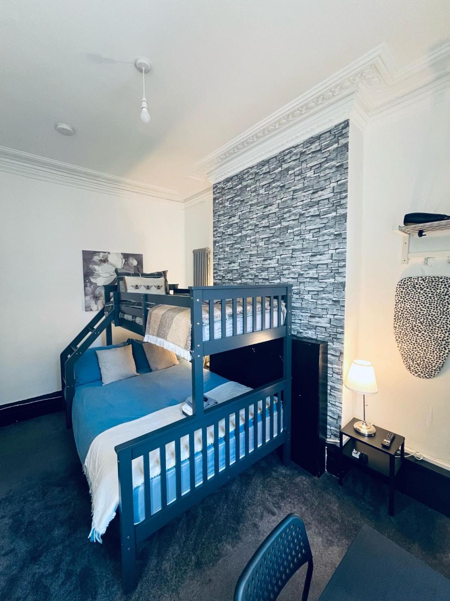 10 Minutes To Central London Vaux Екстер'єр фото